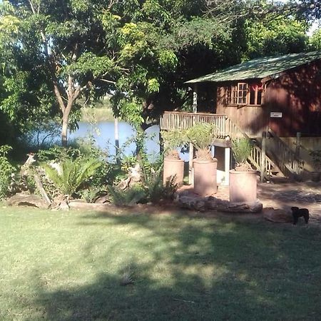 Hippo Retreat & Tiger Fishing Komatipoort Eksteriør billede